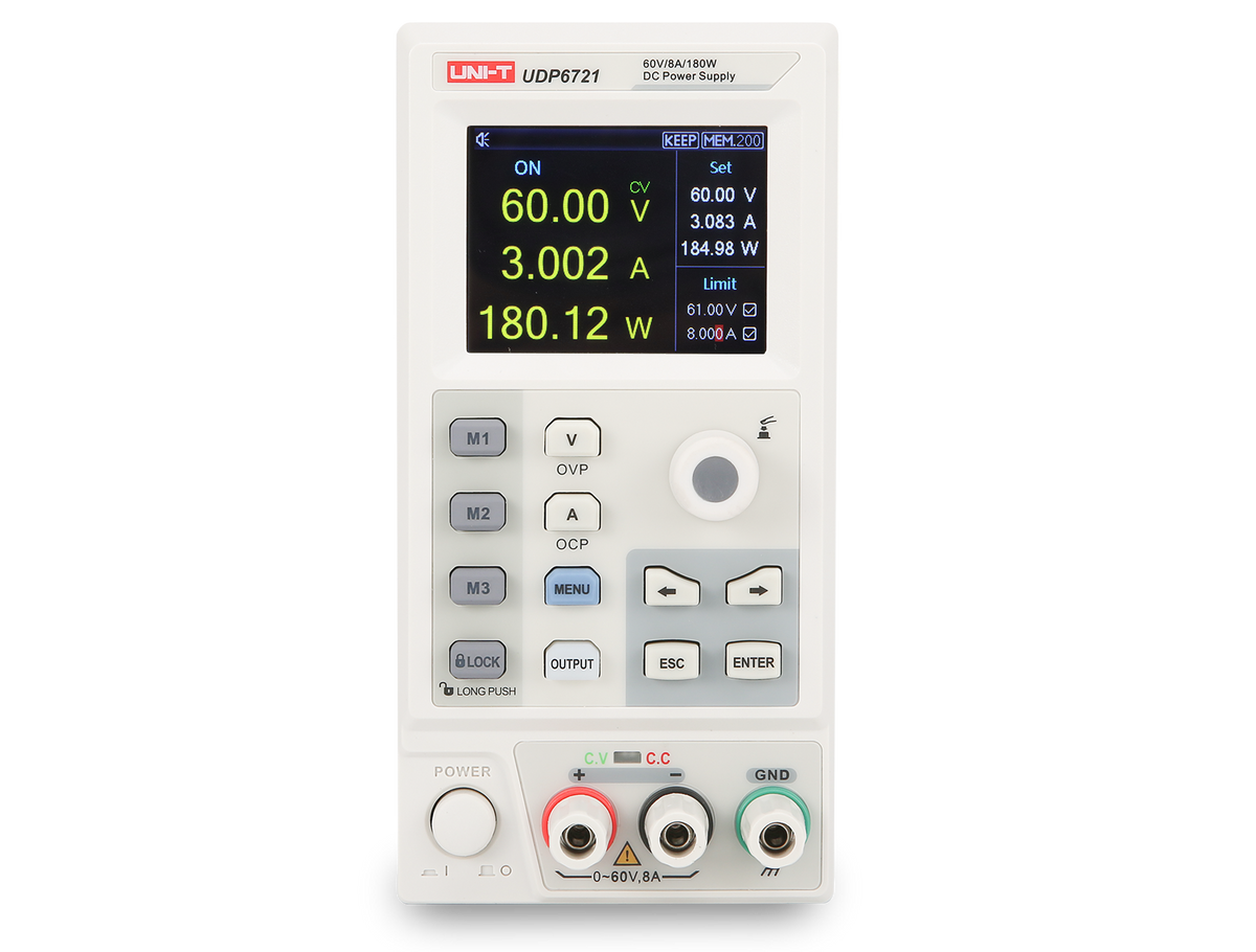 Fuente de poder UNI-T UDP6721 de frente, con la pantalla en 60.00 V, 3.002 A y 180.12 W y los bornes rojo, negro y verde